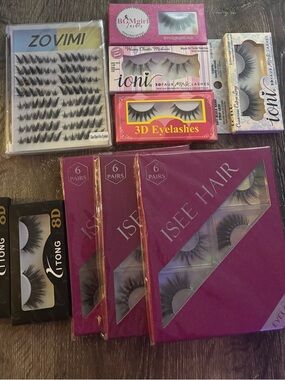 Strip False Lashes